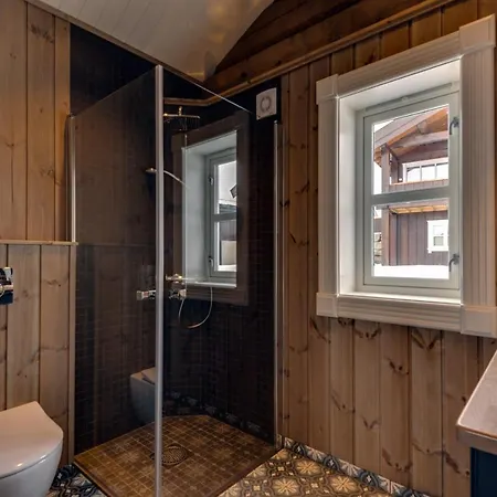 Tinden Grendehytte * Beitostolen